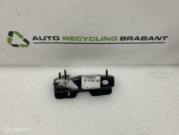 Steun Voorscherm Links Renault Clio 4 NIEUW 641454920R beschikbaar voor biedingen