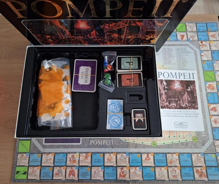 Pompeii The Last Days (1989), Hobby en Vrije tijd, Gezelschapsspellen | Bordspellen, Zo goed als nieuw, Een of twee spelers, Drie of vier spelers