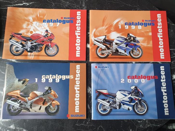 Folders Suzuki Motorfietsen 1997 1998 1999 2000 motoren, Motoren, Handleidingen en Instructieboekjes, Suzuki, Verzenden