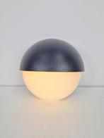 buitenlamp Bega 3048 zwart metaal wit rond glas '70 wandlamp, Waterbestendig, Netvoeding, 50 tot 250 watt, Ophalen of Verzenden