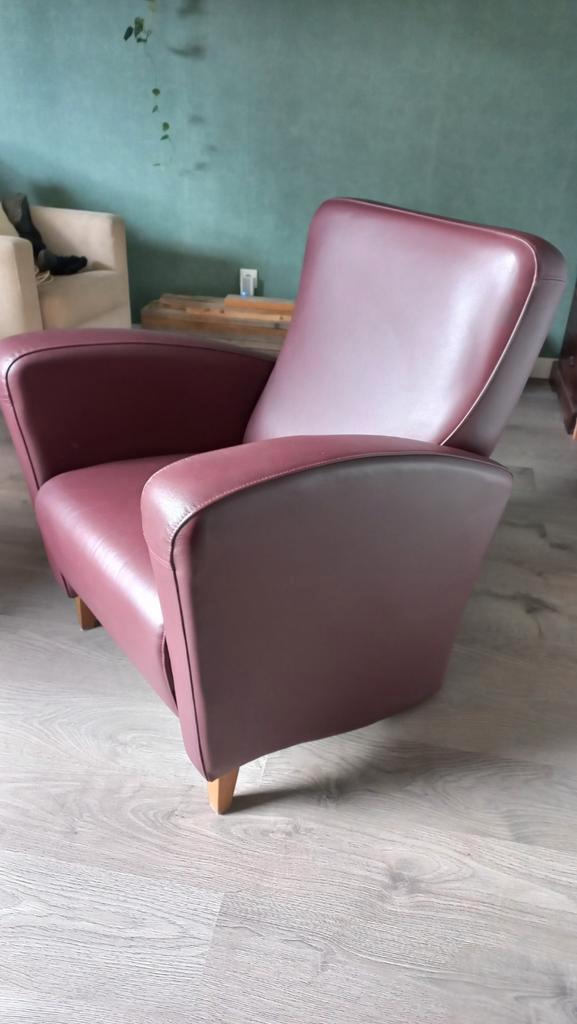 Leren fauteuil, bordeaux rood, Huis en Inrichting, Fauteuils, Gebruikt, Hout, Leer, 75 tot 100 cm, 75 tot 100 cm, Ophalen