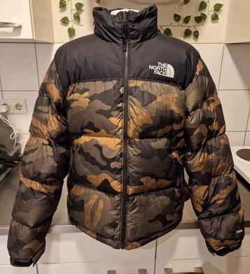 The North Face 1996 Retro Nuptse Jas - Maat: L🔥 beschikbaar voor biedingen