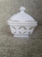 Antieke persglas bonbon dekseldoos, Antiek en Kunst, Antiek | Glas en Kristal, Ophalen of Verzenden