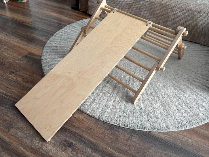 Houten klimrek Ette Tete met glijbaan/klimbaan, Kinderen en Baby's, Speelgoed | Houten speelgoed, Zo goed als nieuw, Overige typen