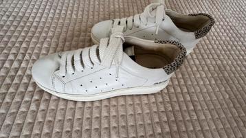 Maruti Sneakers Maat 38 beschikbaar voor biedingen