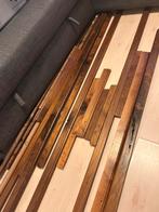 Notenhouten plinten totaal +/- 20 m., Doe-het-zelf en Verbouw, Hout en Planken, Ophalen, Gebruikt, Minder dan 25 mm, Plank