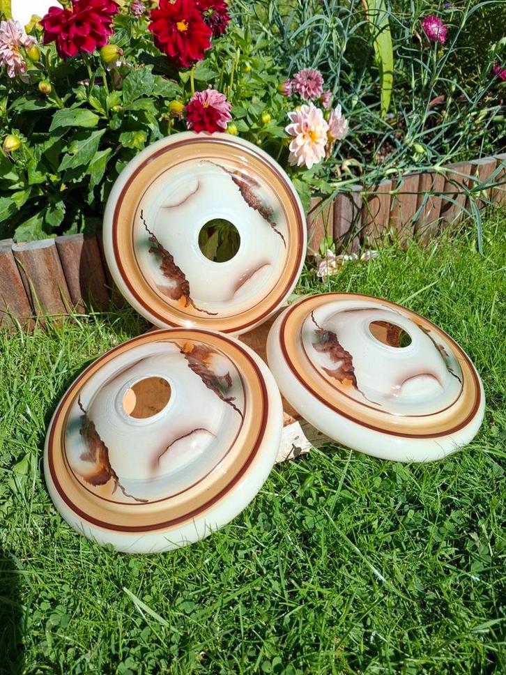 Vintage opaline lampenkappen, gemarmerd, Huis en Inrichting, Lampen | Lampenkappen, Minder dan 25 cm, Rond, Bruin, Groen, Ophalen of Verzenden