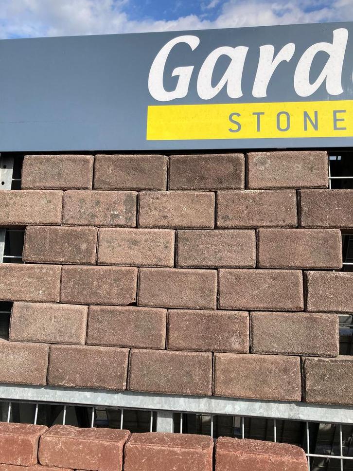 Gebruikt oud gebakkenklinkers rood / paars pkf op pallet, Tuin en Terras, Tegels en Klinkers, Gebruikt, Klinkers, Keramiek, 10 m² of meer