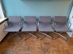 vitra eames ea 108 stoel. Grijs Hopsak, chroom., Huis en Inrichting, Stoelen, Ophalen, Zo goed als nieuw, Vier, Stof