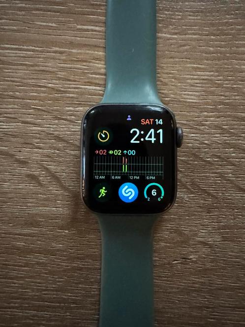 Aluminium apple watch series 5 hotsell
