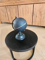 Decoratieve wereldbol/ globe, Huis en Inrichting, Woonaccessoires | Wereldbollen, Ophalen of Verzenden, Zo goed als nieuw