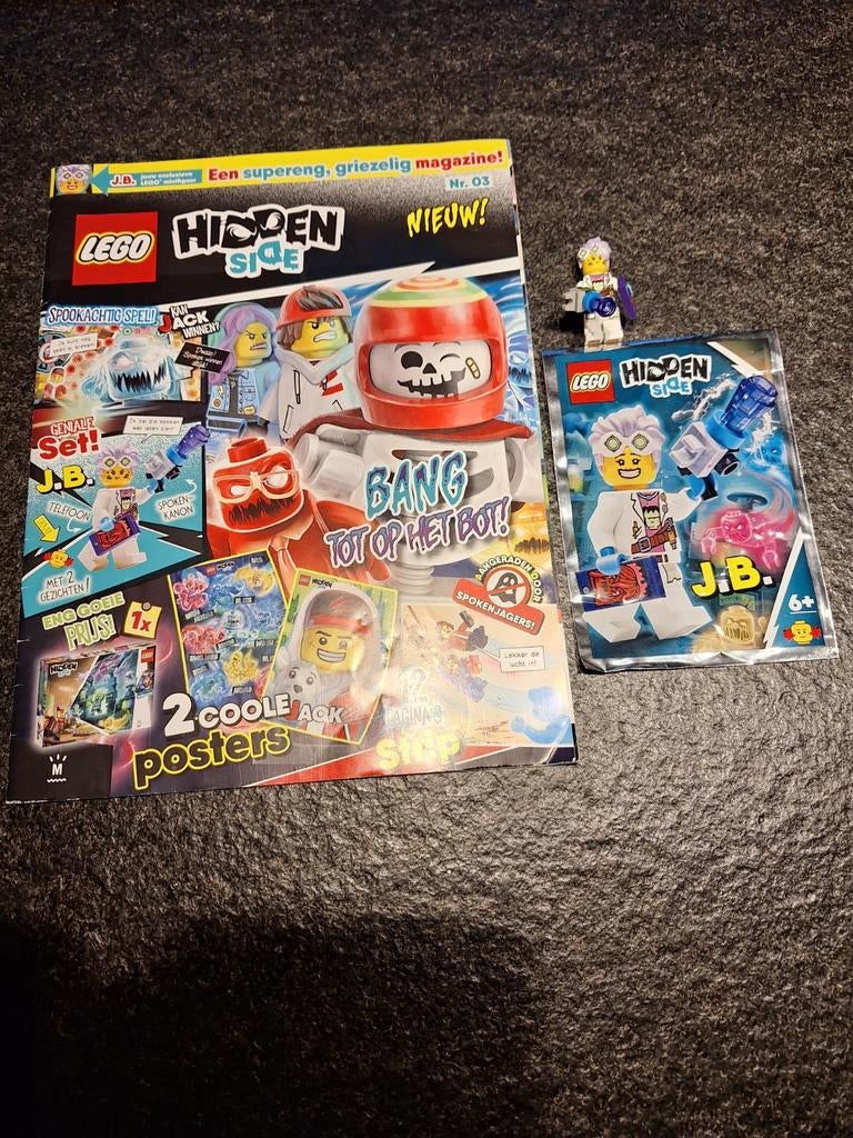 Lego tijdschrift Hidden side met bijbehorend lego poppetje, Kinderen en Baby's, Speelgoed | Duplo en Lego, Ophalen of Verzenden
