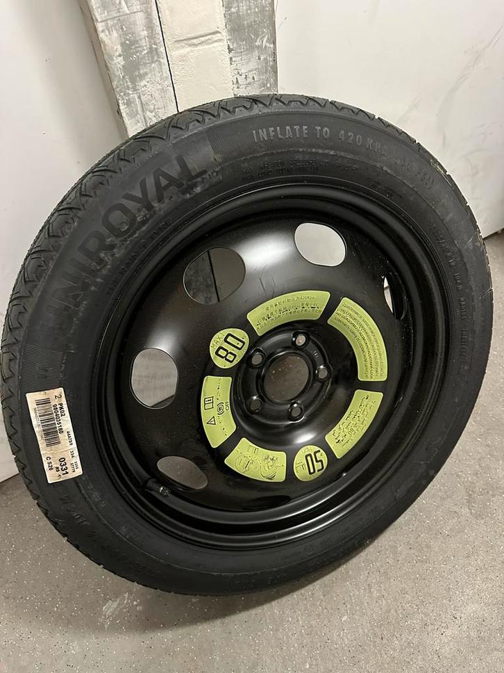 Thuiskomer Citroen/Opel/Peugeot - Nieuwstaat! 135/80/18, Auto-onderdelen, Banden en Velgen, Banden en Velgen, Zomerbanden, 18 inch