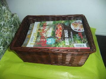 OPRUIMING! TIJDSCHRIFTEN MAND VOL MET LANDLEVEN SAMEN €10! beschikbaar voor biedingen