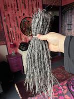 60 dunne nieuwe grijze human hair dreads nu voor 360€, Nieuw, Ophalen of Verzenden, Pruik of Haarverlenging