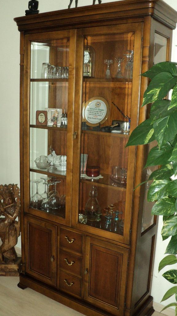 kersen vitrine kast, Antiek en Kunst, Antiek | Meubels | Kasten, Ophalen