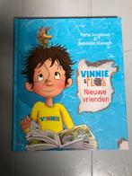 Vinnie & Flos: Nieuwe Vrienden - Prentenboek, Ophalen of Verzenden, Zo goed als nieuw