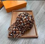 Louis Vuitton Petten - Diverse modellen, Ophalen of Verzenden, Zo goed als nieuw, Overig