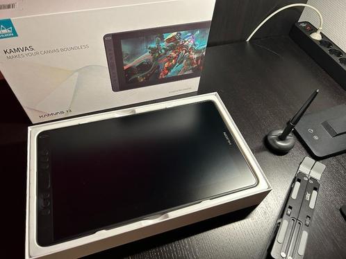 Huion Kamvas 13 Digitale Tekentablet + Houder & Pen, Computers en Software, Tekentablets, Nieuw, Bedraad, Ophalen of Verzenden