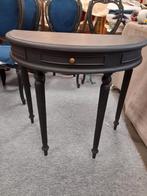 Mat zwarte.side tafel, Ophalen
