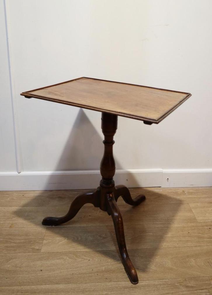 Antiek Engels Tilttoptafeltje, bijzettafeltje, Antiek en Kunst, Antiek | Meubels | Tafels, Ophalen of Verzenden
