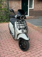Vespa Sprint full options, Fietsen en Brommers, Ophalen of Verzenden, Zo goed als nieuw, Overige typen, Vespa