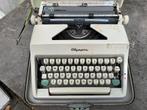 Olympia typemachine in bijpassende koffer, Ophalen of Verzenden, Gebruikt