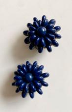 Leuke oorbellen ‘Bloem’, vintage, Overige materialen, Blauw, Ophalen of Verzenden, Zo goed als nieuw