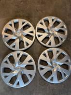 Wieldoppen maat 15 toyota yaris, Auto diversen, Wieldoppen, Ophalen of Verzenden, Zo goed als nieuw