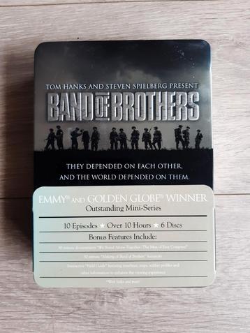 HBO series Band of Brothers 6 DVD steel box beschikbaar voor biedingen