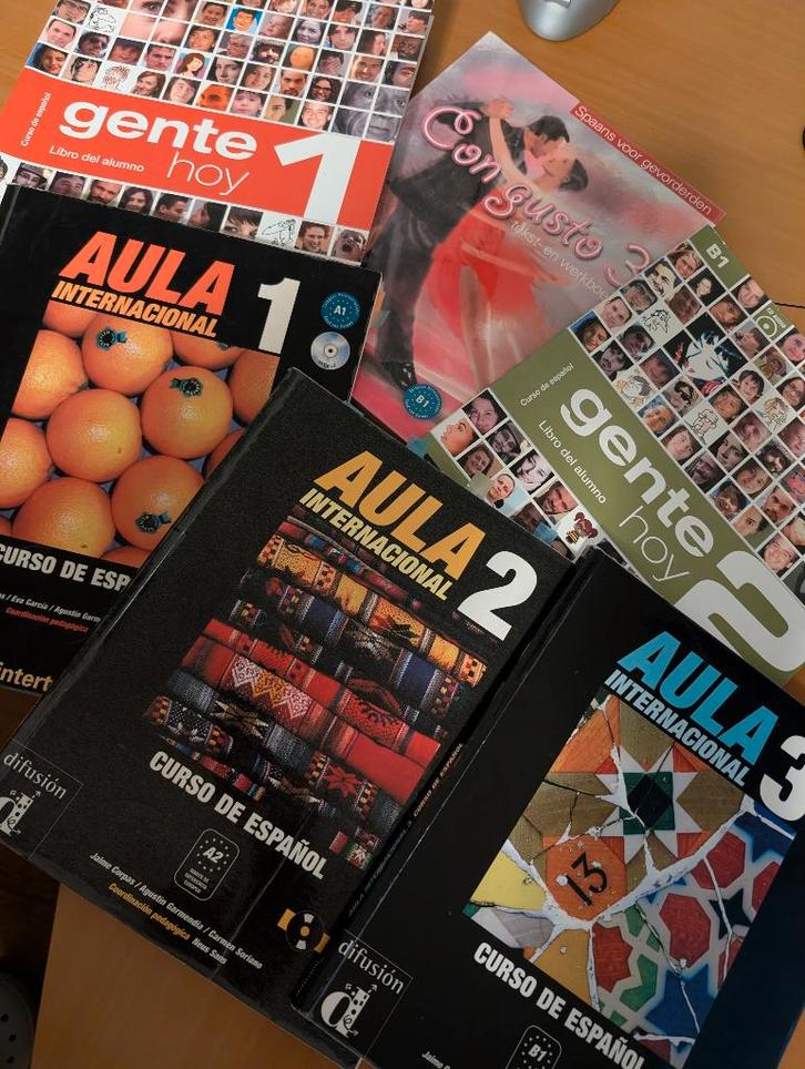 Spaanse lesboeken te koop, Boeken, Taal | Spaans, Zo goed als nieuw, Non-fictie, Ophalen