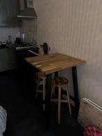 Hoge bartafel (Ikea) met krukken – hout & zwart, Huis en Inrichting, Barren, Ophalen, Zo goed als nieuw