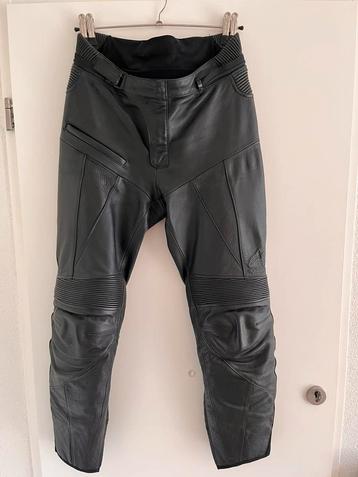 Leren motorbroek alpinestar mt 52 beschikbaar voor biedingen
