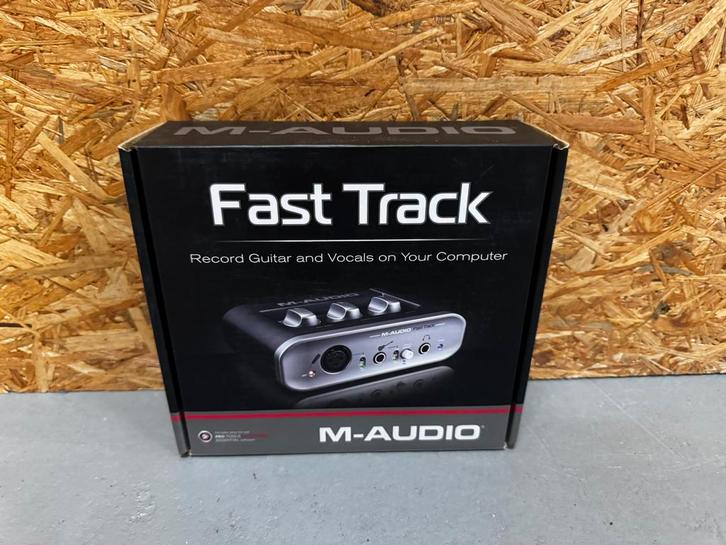 M-Audio Fast Track USB Audio Interface - ReK4, Muziek en Instrumenten, Effecten, Zo goed als nieuw, Ophalen of Verzenden
