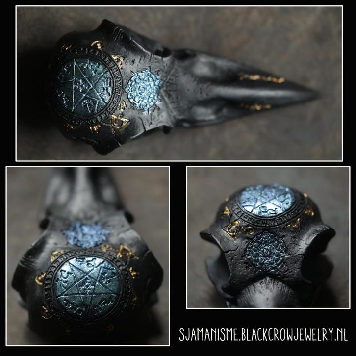 handgemaakte pentagram crow/raven skulls, Huis en Inrichting, Woonaccessoires | Overige, Nieuw, Ophalen of Verzenden