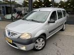 Dacia Logan MCV 1.6 Lauréate 7 persoons, Auto's, Gebruikt, 4 cilinders, 635 kg, 7 stoelen