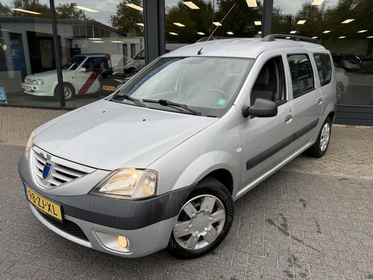 Dacia Logan MCV 1.6 Lauréate 7 persoons ''NAP'' Airco., Auto's, Dacia, Bedrijf, Logan MCV, ABS, Airbags, Airconditioning, Boordcomputer