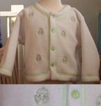 Fleece vestje wit/groen maat 62 NIEUW (1164) b, Kinderen en Baby's, Babykleding | Maat 62, Ophalen of Verzenden, Truitje of Vestje