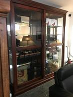 VITRINEKAST Mahonie KAST VITRINE Eichholtz Schuifdeurkast, Huis en Inrichting, Kasten | Vitrinekasten, Ophalen, Met deur(en), Eichholtz