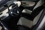 Lancia Ypsilon 1.2 Gold / LEUK MODEL ! ! !, Voorwielaandrijving, Gebruikt, 4 cilinders, Bedrijf