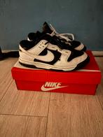 Nike dunk, Ophalen, Zo goed als nieuw