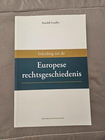 T. Blom - Arresten strafrecht/strafprocesrecht 2022 en europ beschikbaar voor biedingen