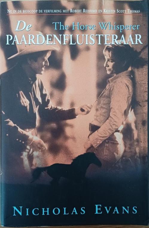 KORTING! De Paardenfluisteraar - Nicholas Evans (3x), Boeken, Romans, Gelezen, Amerika, Ophalen of Verzenden