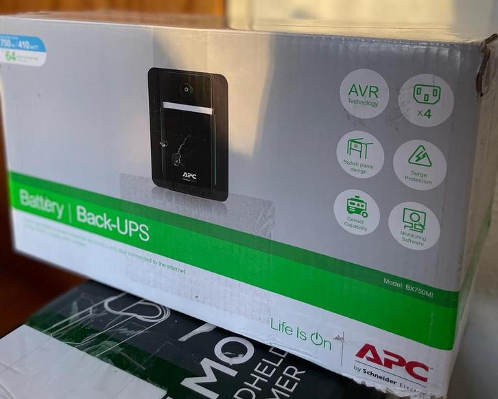 APC Back-UPS BX750MI-FR Noodstroomvoeding USB, Computers en Software, Noodvoedingen (UPS), Nieuw, Ophalen of Verzenden