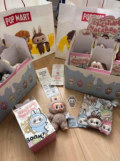Labubu Toffee Exiting Macaron, Verzamelen, Poppetjes en Figuurtjes, Nieuw, Ophalen of Verzenden
