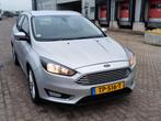 Ford Focus 1.5 TDCI Wagon 120PK Automaat 2015 Ex-Defensie!!!, USB, Stof, 4 cilinders, Grijs