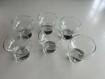 Glazen dessertcoupes | 6 stuks | In zeer goede staat beschikbaar voor biedingen