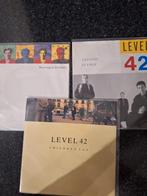 Level 42 vinyl singles   € 1,50 per stuk, Cd's en Dvd's, Overige formaten, Ophalen of Verzenden, Zo goed als nieuw, 1980 tot 2000