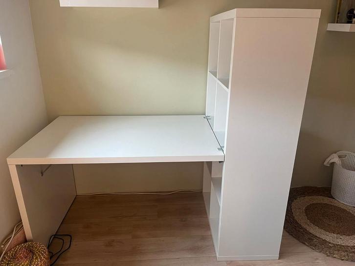 Ikea Bureau met Kallax Vakkenkast, Huis en Inrichting, Bureaus, Gebruikt, Bureau, Ophalen