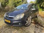 Opel Zafira 1.8 Temptation, Auto's, Stof, Zwart, 4 cilinders, Origineel Nederlands